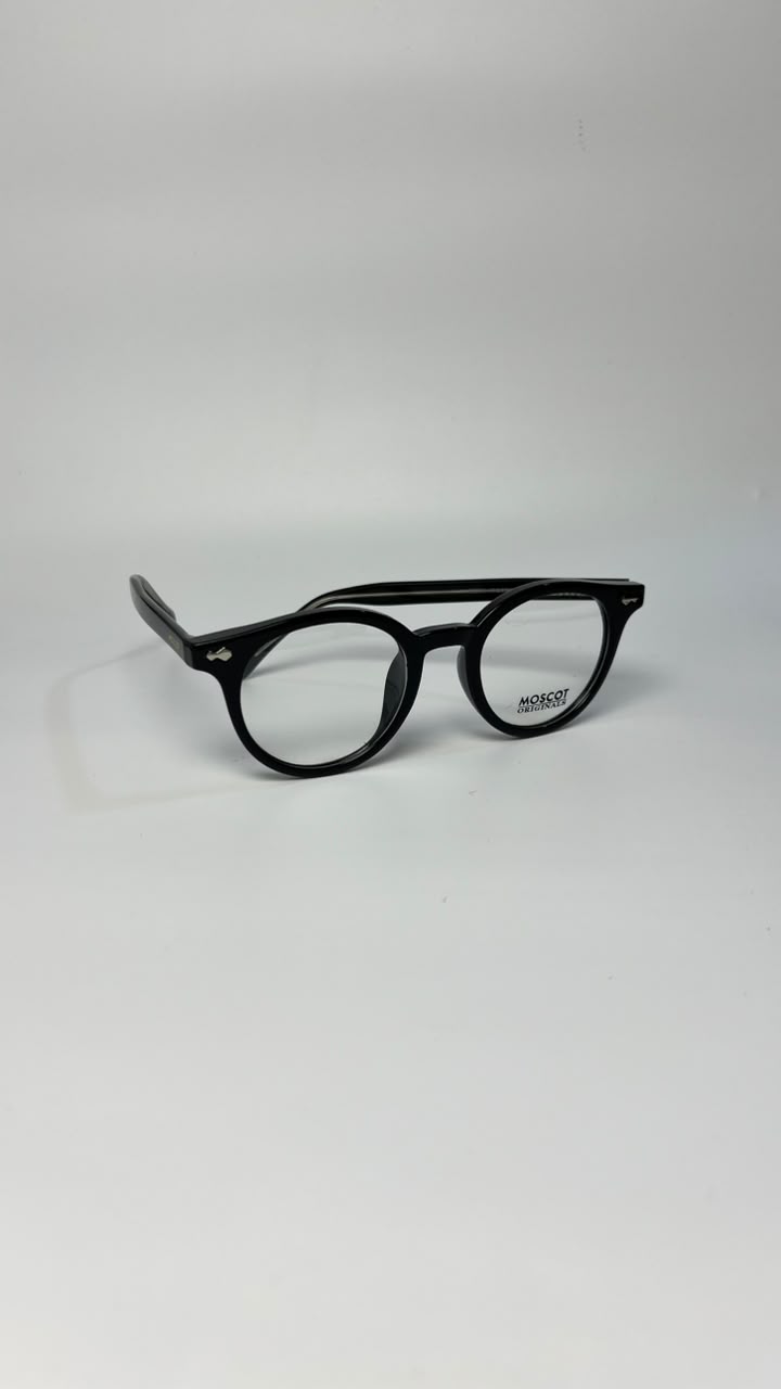 MOSCOT GARA