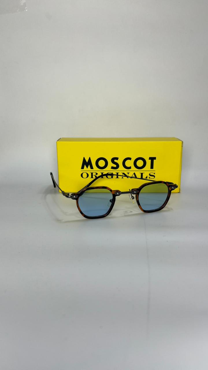 MOSCOT