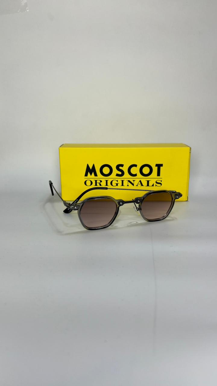 MOSCOT